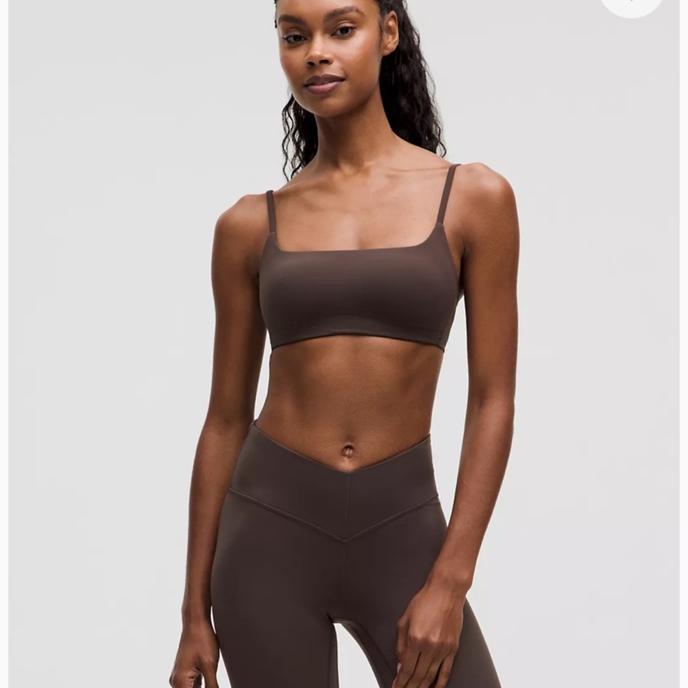 Lululemon BNWT Like a Cloud Spaghetti-Strap Bra
Light Support, A/B Cup